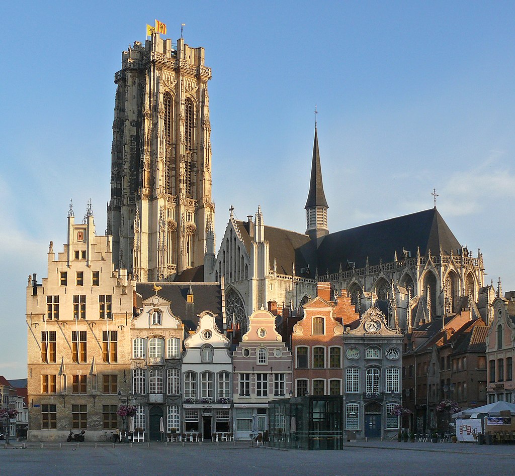 Grote Markt en Sint-Romboutstoren
